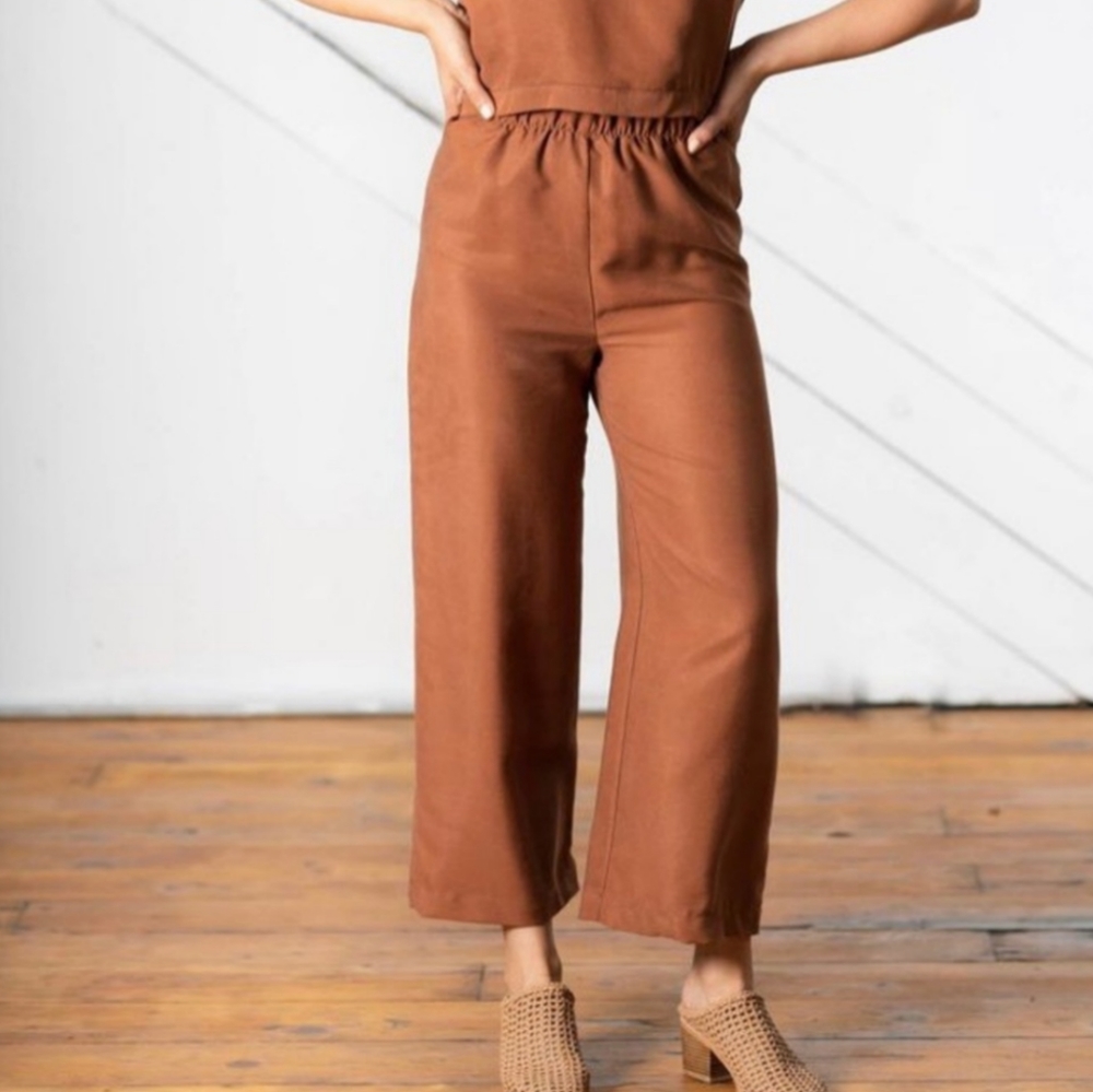 Only Child - cove wide leg pants - XS Petite